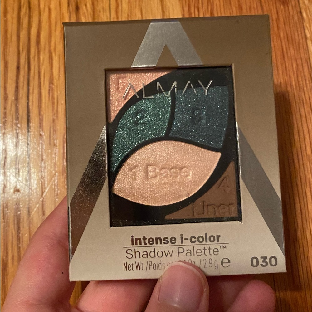 Almay eyeshadow pallet